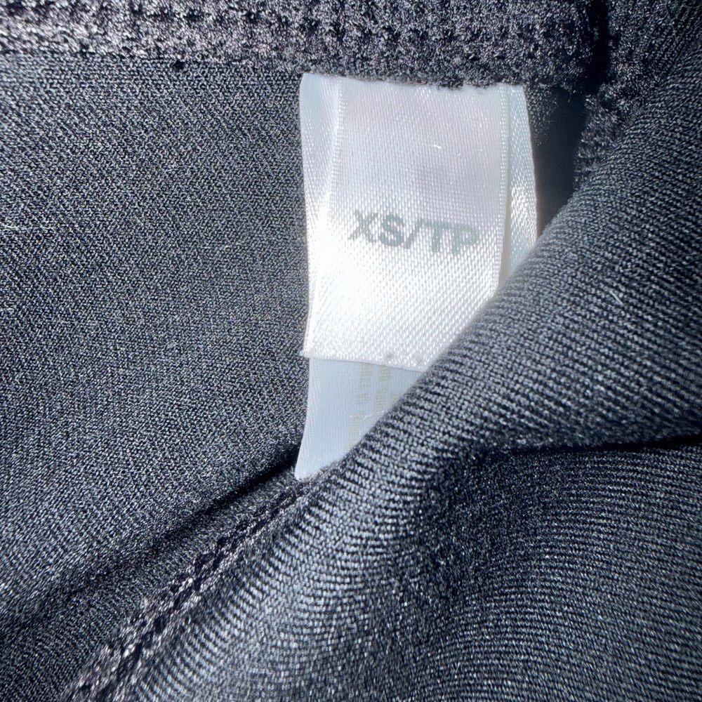 GAP Black Wide-Leg Flared maternity leggings - Picture 3 of 3